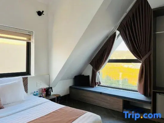 Standard Double room with view (full double bed)