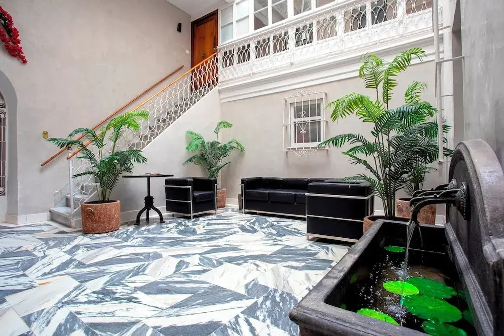 Amazing Apartment With Balconies in City Center Plaza de Espa a III
