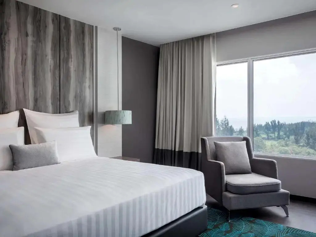 Executive Double room with sea view (full double bed)