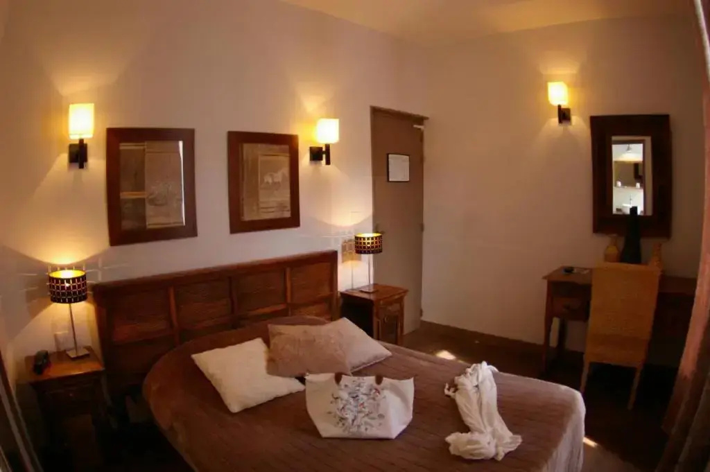 Afficher la photo 6 — Logis Hotel Le Cheval Noir