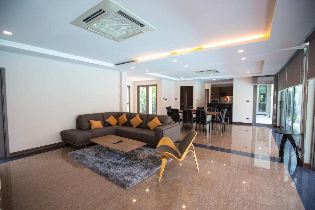 Вилла Premier рядом с пляжем в Villa Navin Resort