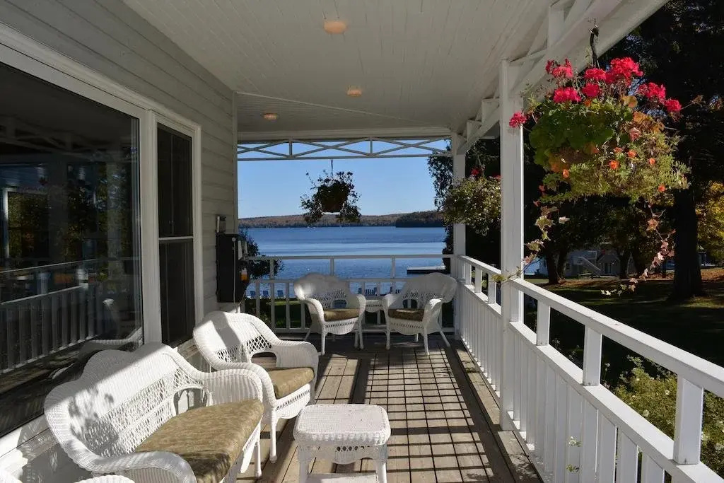 Balcony & Terrace