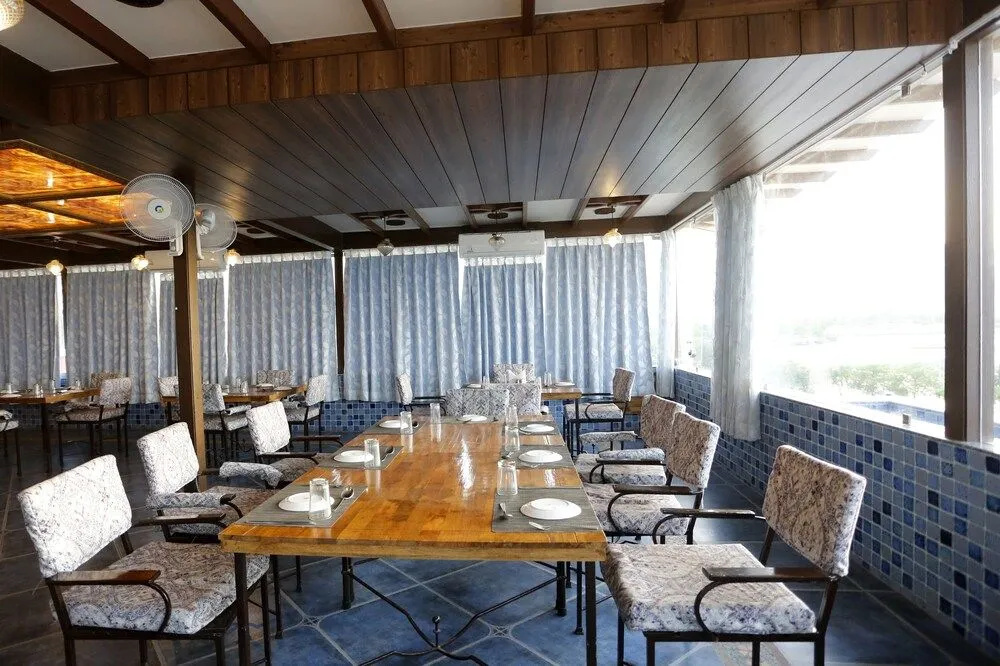 Hotel photo 13