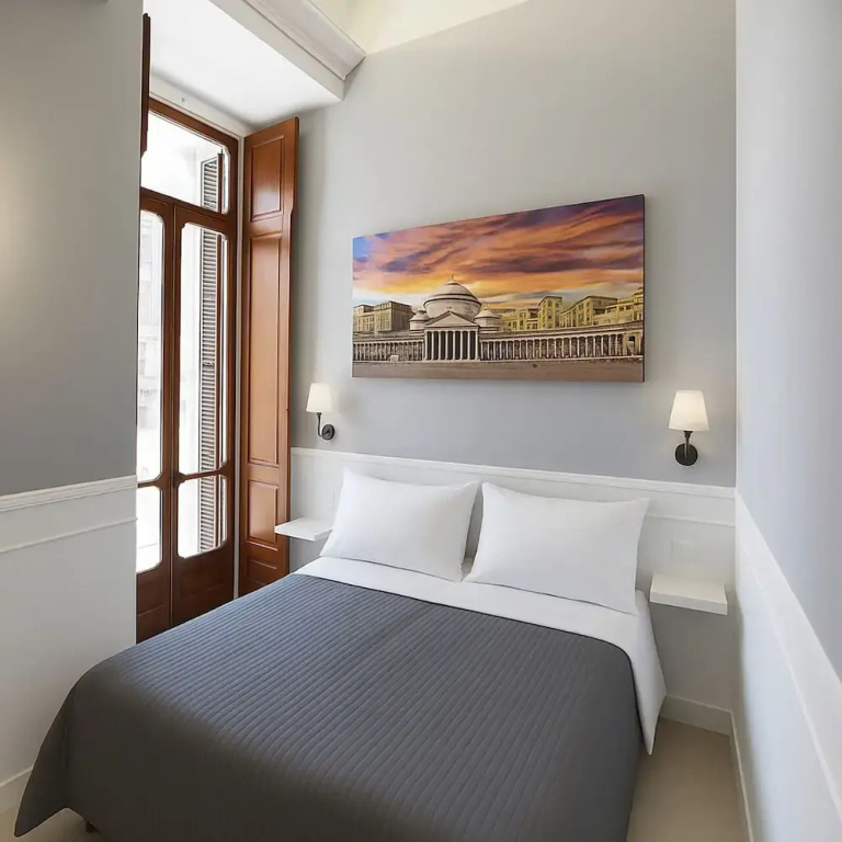 Standard Double room with balcony (full double bed)