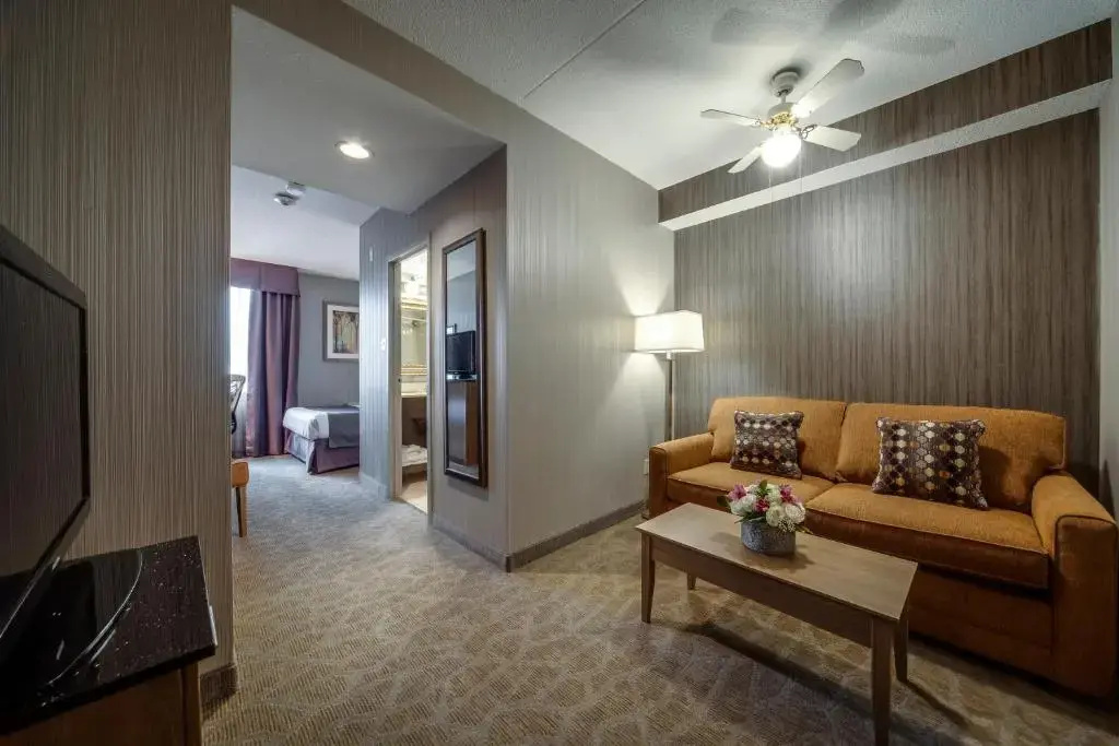 Monte Carlo Inn Airport Suites - Chambres