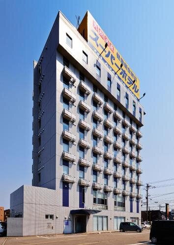 Super Hotel Takaoka eki Minami image