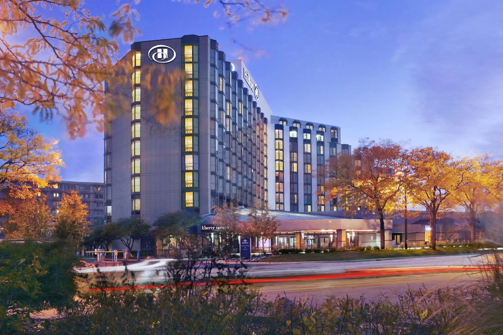Hilton Rosemont Chicago O'Hare - Chambres