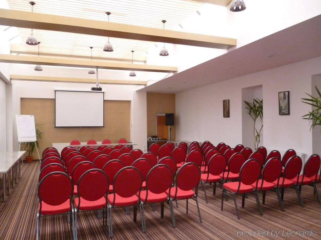 Hotel photo 12