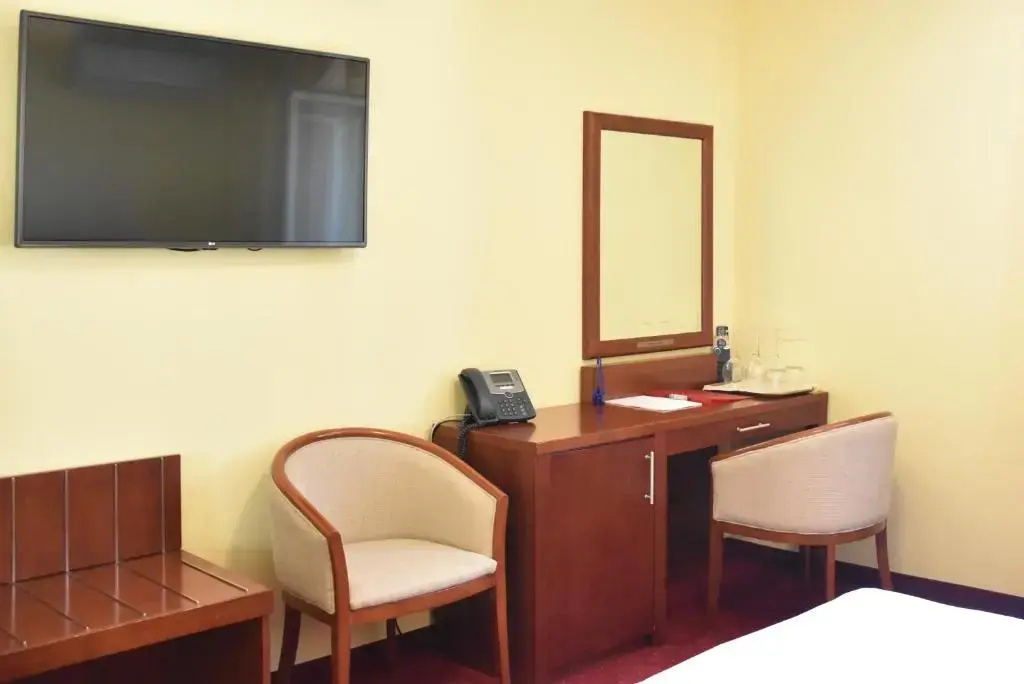 Comfort room