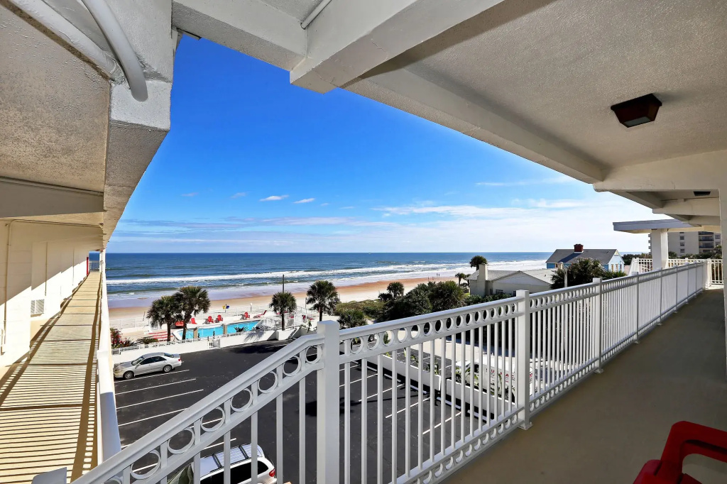 Chateau Mar Beach Resort - Général