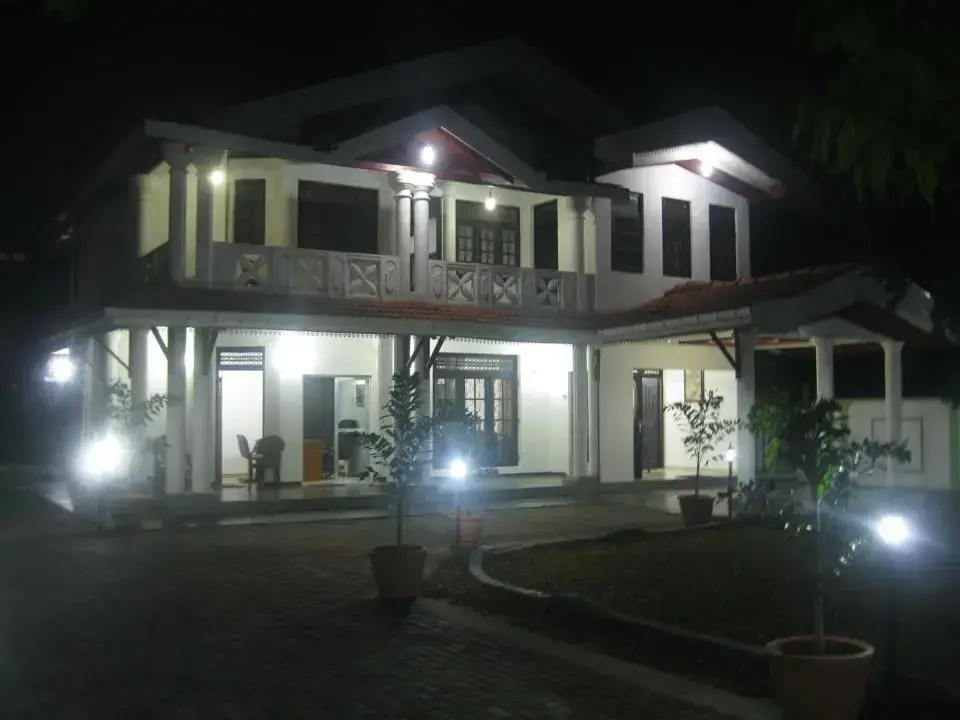 Trans Air Port Inn
