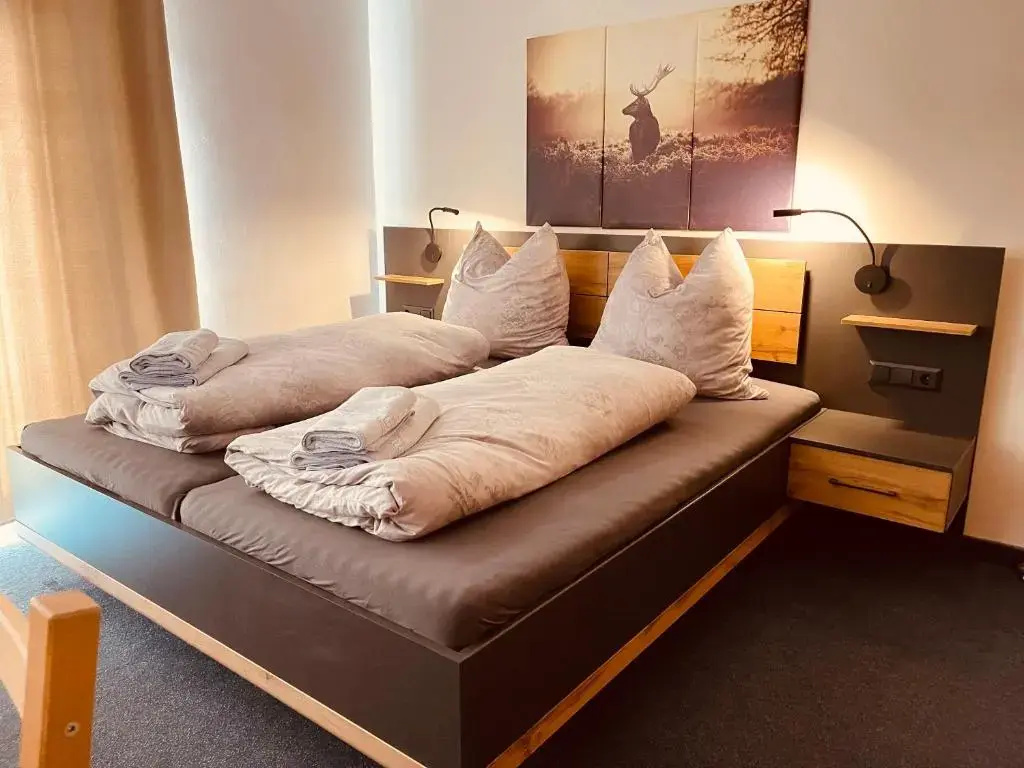 Standard Double room (full double bed)