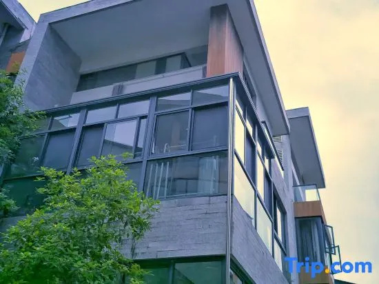 Lushan Xiangquanju • Luyin Hot Spring Homestay (Tianmu Hot Spring Resort)