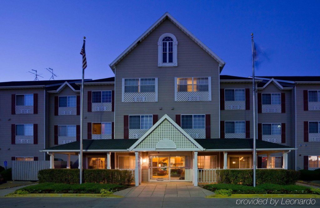 Country Inn & Suites by Radisson, Rochester, MN image