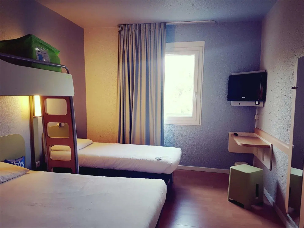 Voir la photo 2 — ibis budget Arles Palais des Congrès