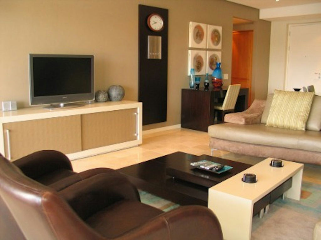 Waterfront Village Aparthotel