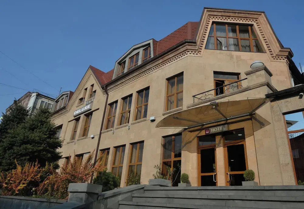 Трёхместный номер Бюджетный без окна в Отель Deluxe Ереван