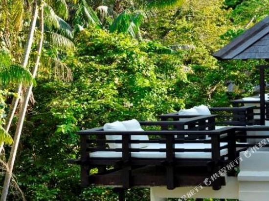 Gaya Island Resort