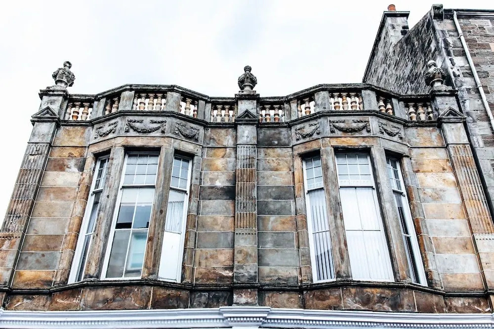 Princes Street Apartment