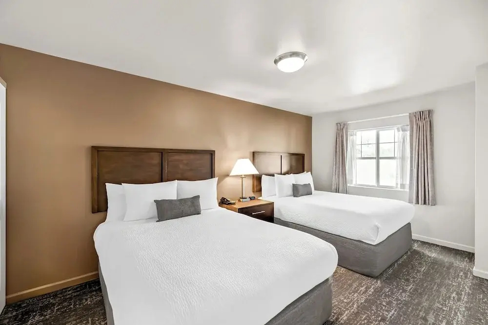 Ledgestone Suites Hotel Yakima - Chambres