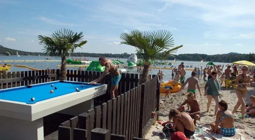 Beach & Waterfront