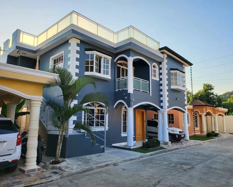 Modern 2 Bedroom Apartment 5b in Puerto Plata