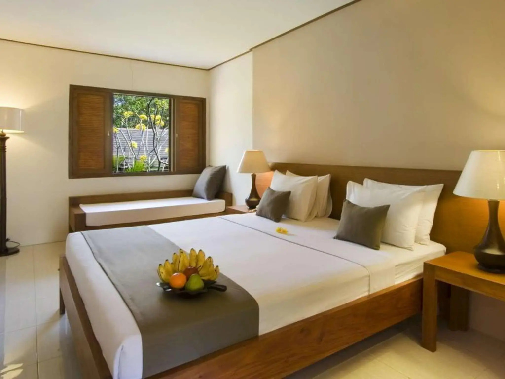 Nyiur Indah Beach Hotel - фото 4