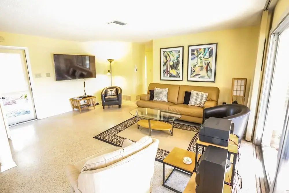 119 Seahorse Lane
