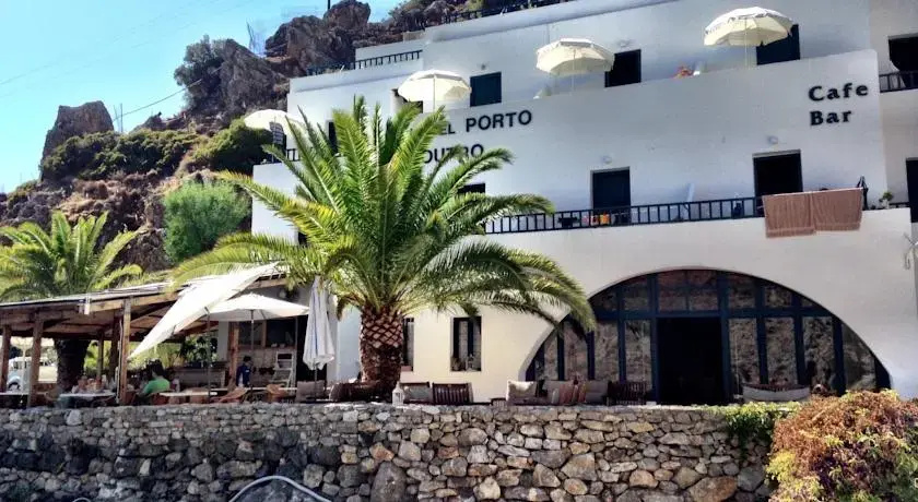 Hotel Porto Loutro on the Hill