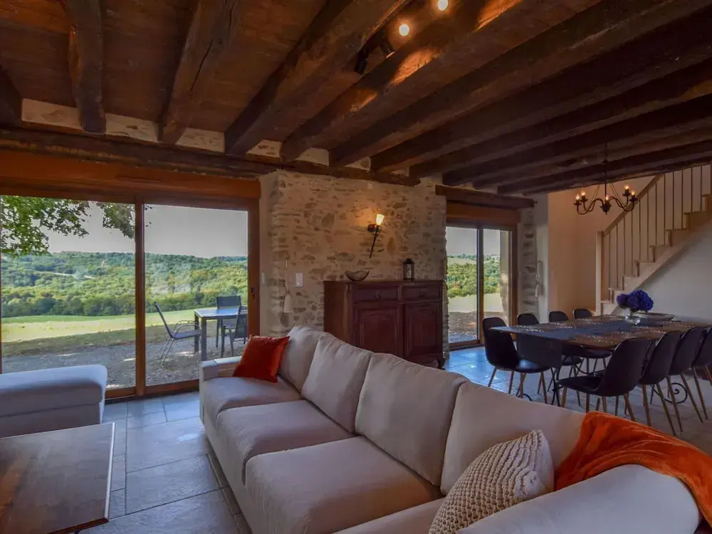 Afficher la photo 6 — Stylish Villa on Historic Estate