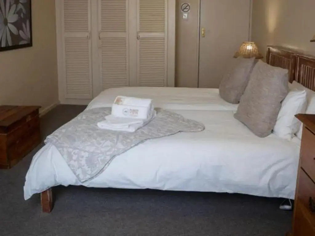 Economy Double room (twin beds)