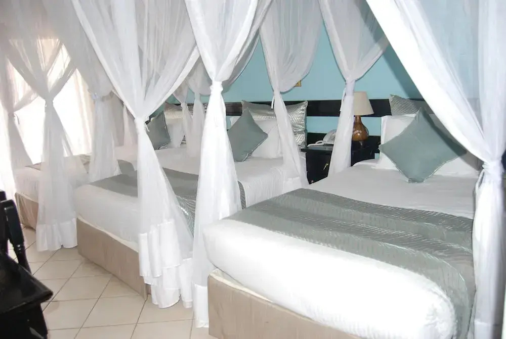 Standard Triple room with balcony