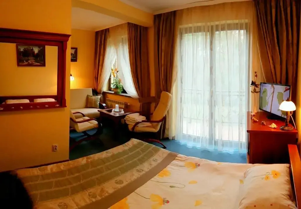 Deluxe Suite