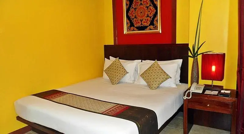 Boonsiri Place Hotel - Chambres