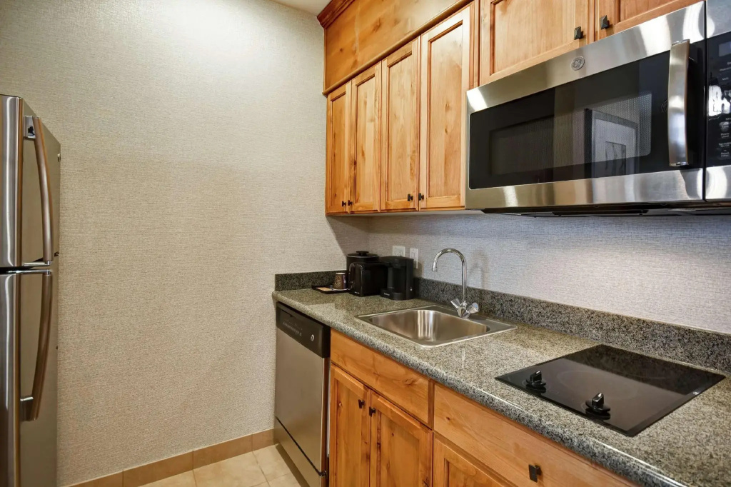 Homewood Suites by Hilton Boise Room Type - Double Suite (full double bed)