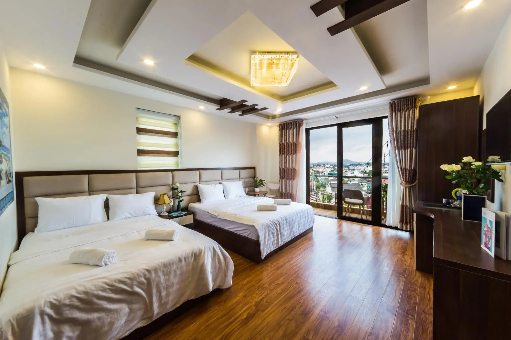 Standard Quadruple room with balcony