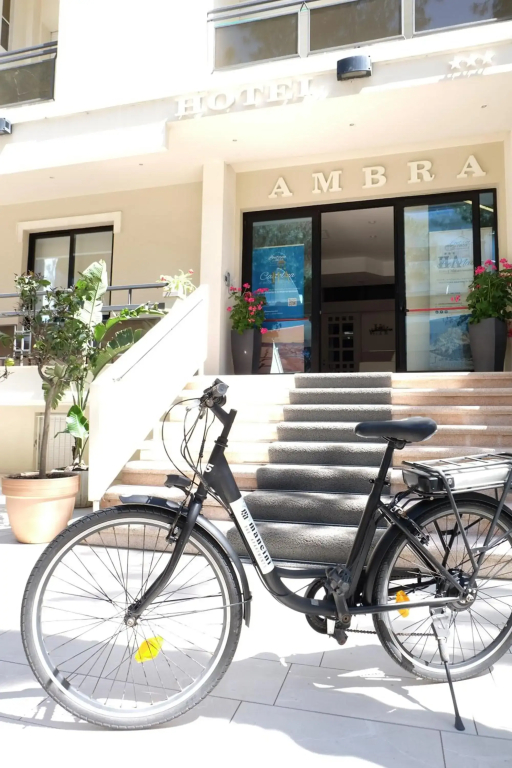 Hotel Ambra Cattolica