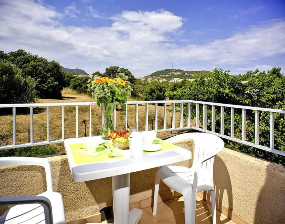 Apartment in Ile Rousse Near Bodri Beach