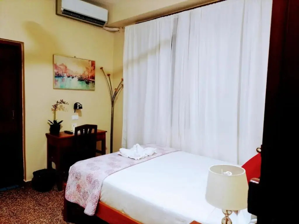 Hospedaje El Virrey - Chambres