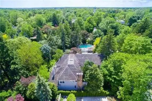 Simcoe Estate