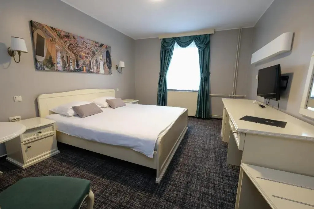 Classic Double room full double bed