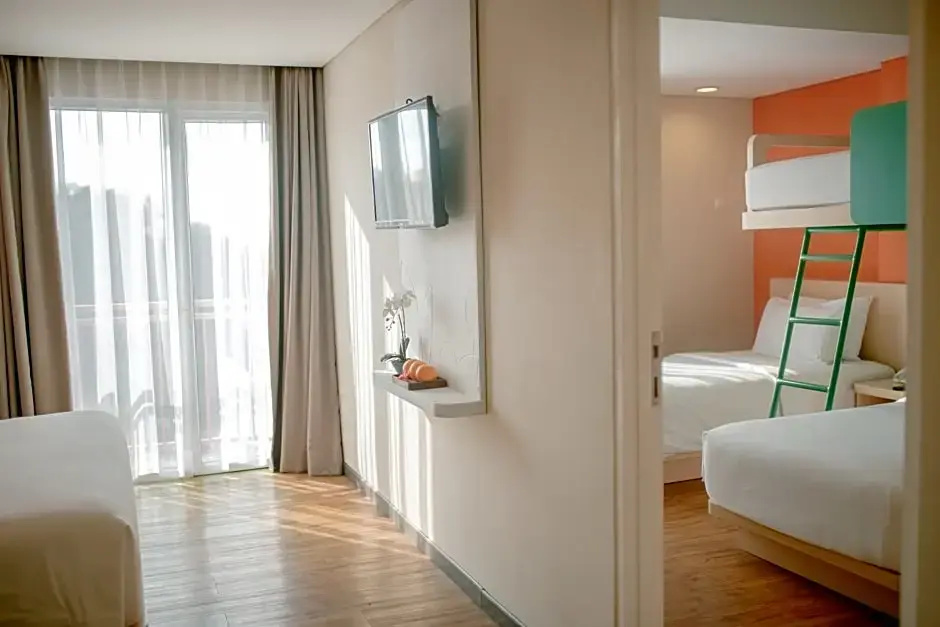 The Bountie Hotel And Convention Centre Sukabumi - фото 3