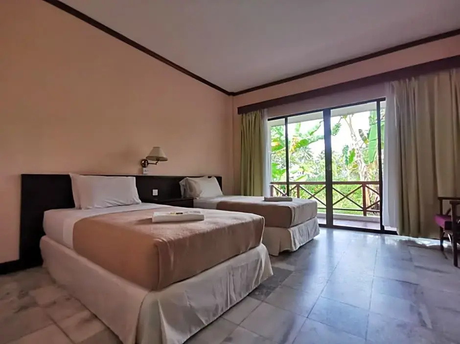 Borneo Paradise Beach Hotel - Chambres
