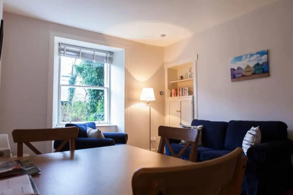 1 Bedroom Apartment Near New Town