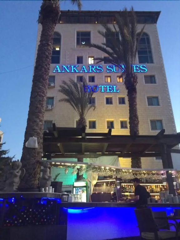 Hotel photo 1