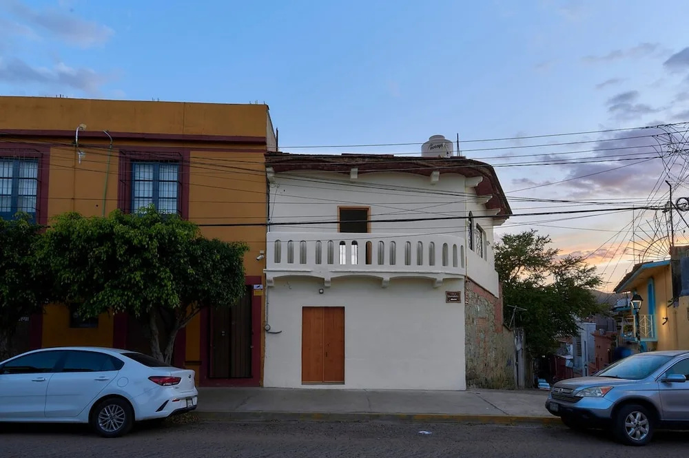 Rubina Jewel in Downtown Design Location Comfort