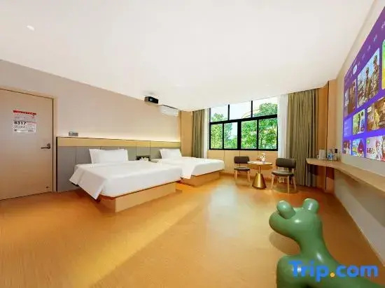 Standard Family room