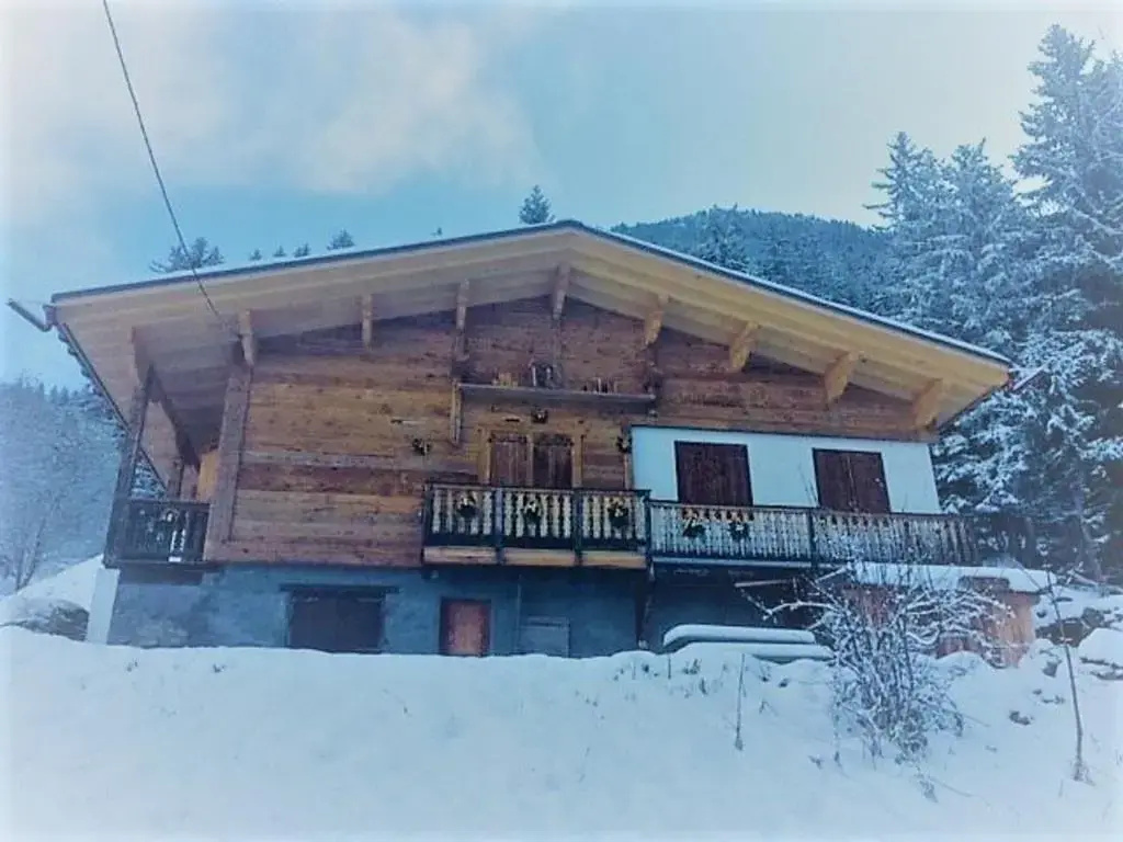Chalet Arêches-Beaufort, 5 pièces, 14 personnes - FR-1-342-239