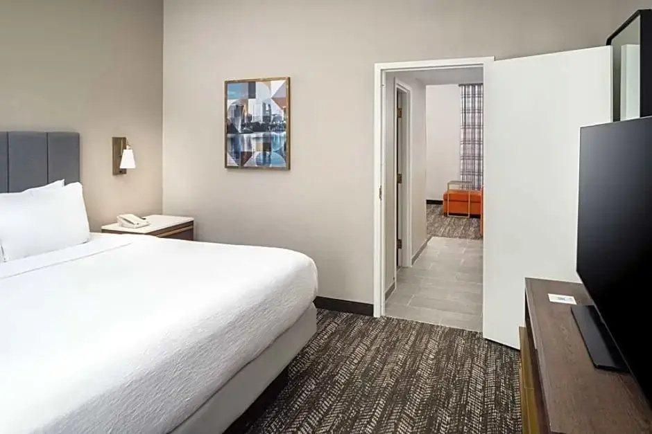 Embassy Suites by Hilton Orlando North - Chambres
