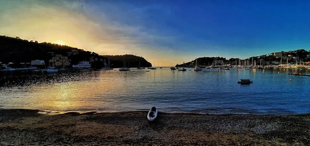 Beach & Waterfront